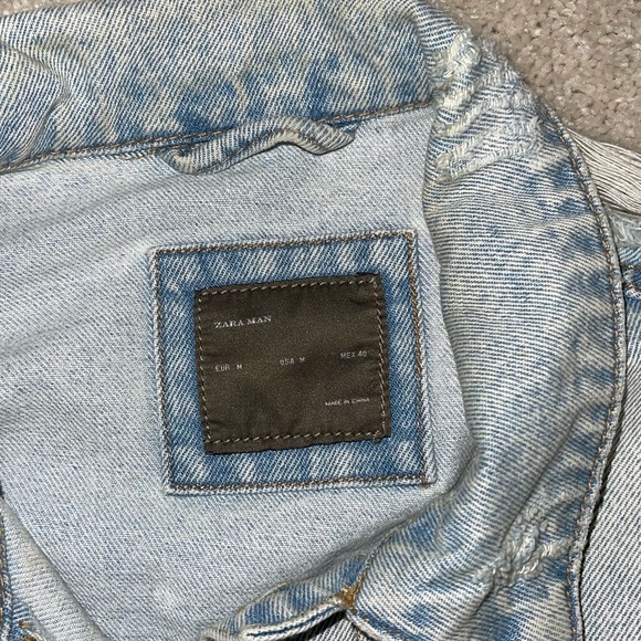 ZARA Light Blue Embroidered Oversized Denim Jacket Man Authentic M L 3442/404 - Picture 2 of 4